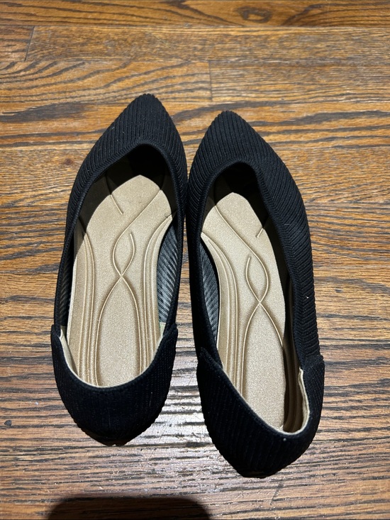 Shoes - Like 6.5 Black Women's Pointed Toe Knit Flats